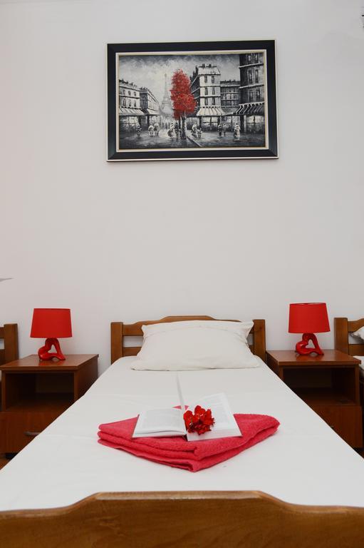 Guest House Lukac Бар Екстериор снимка